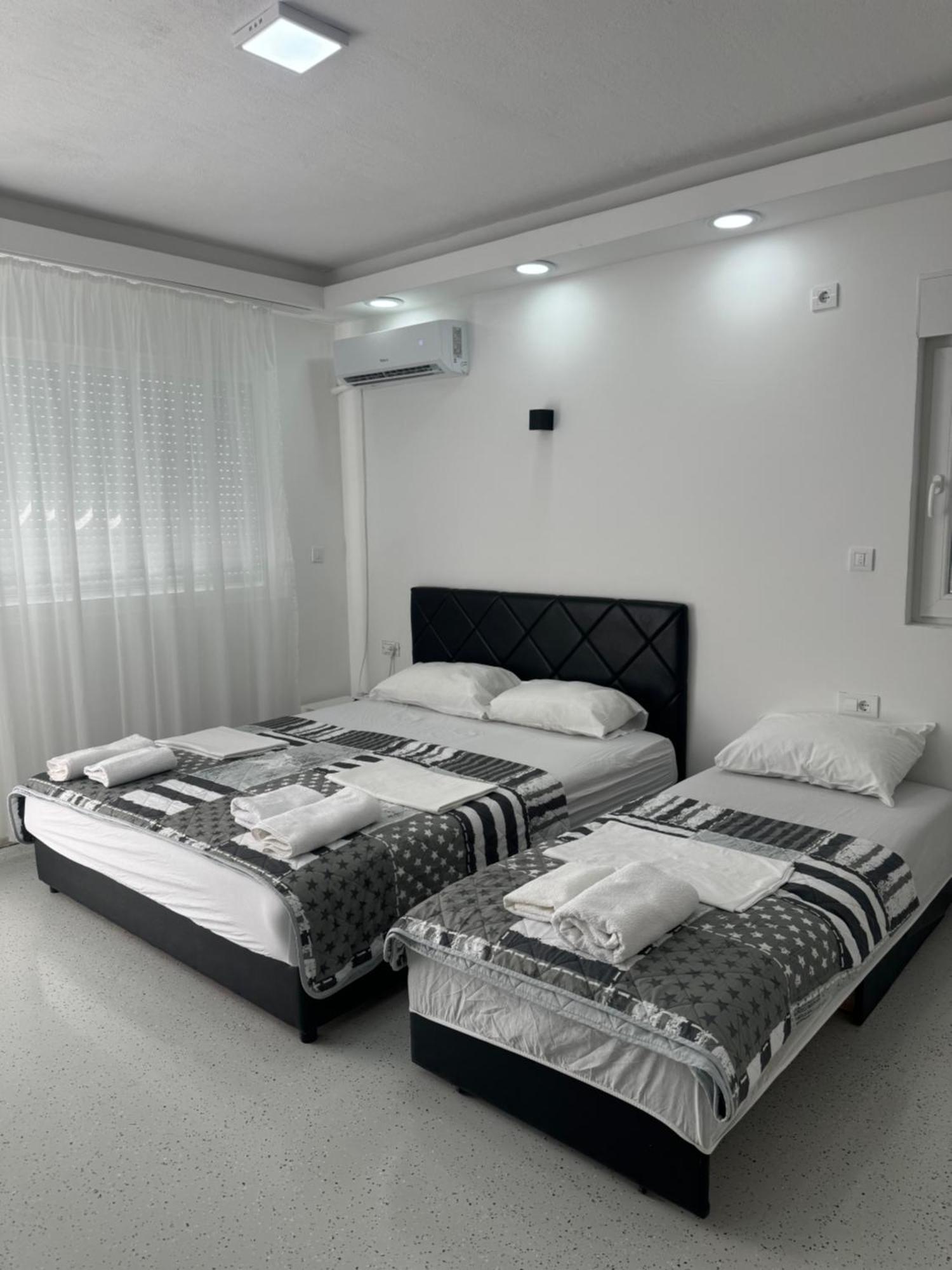 Apartmani Milic Kotor Bagian luar foto