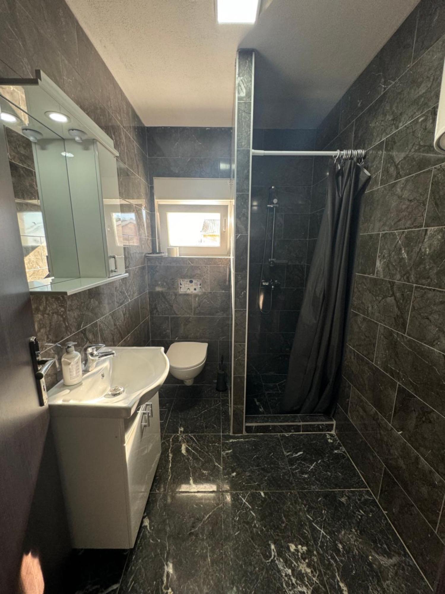 Apartmani Milic Kotor Bagian luar foto